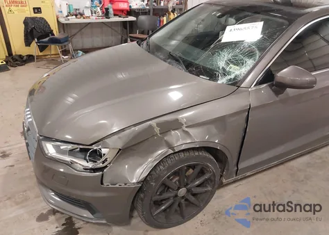 2015 Audi A3 1.8T Premium из США, поврежденный, VIN WAUCCGFF6F1045341